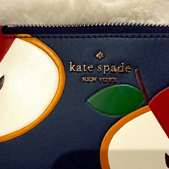 Kate Spade Honey crisp Apple Card holder - Picture 2 of 4